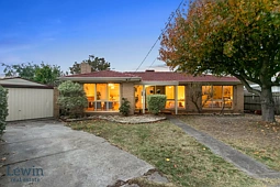 6 Byrne Court, Cheltenham