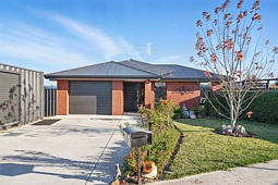 12 Curtain Court, Brighton
