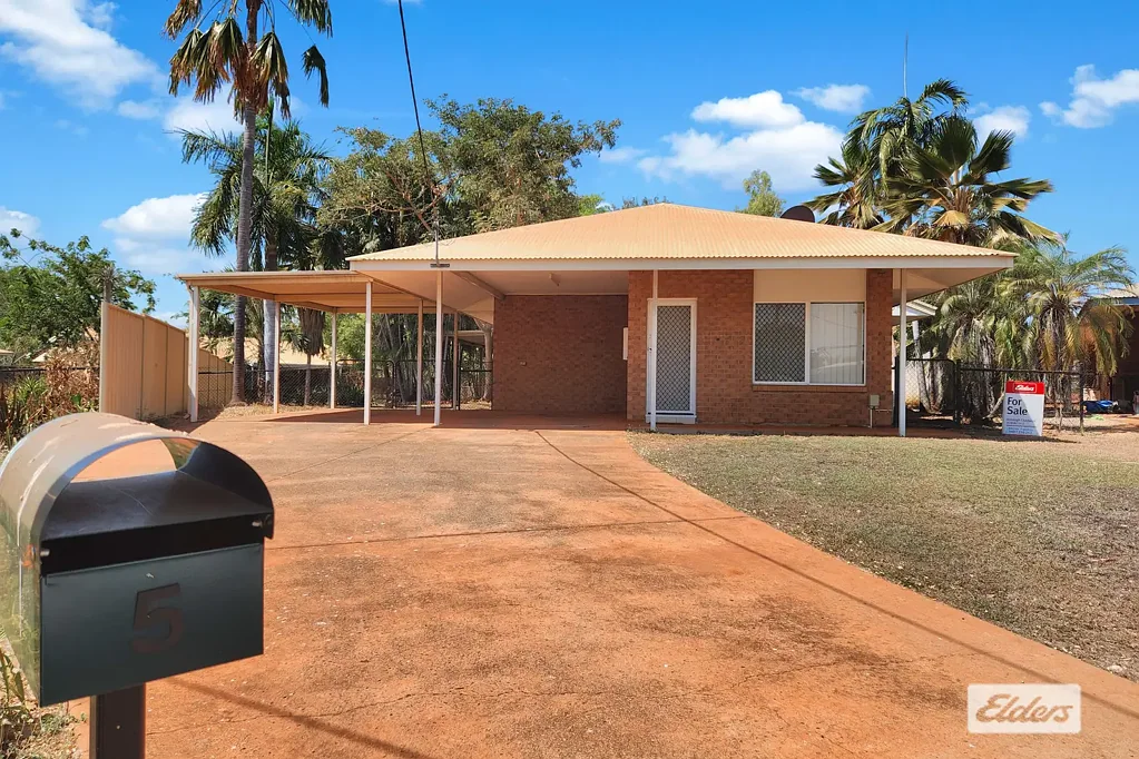 Katherine 4 Bedroom 5 Travers Court - Your Dream Home in an Unbeatable Location!
