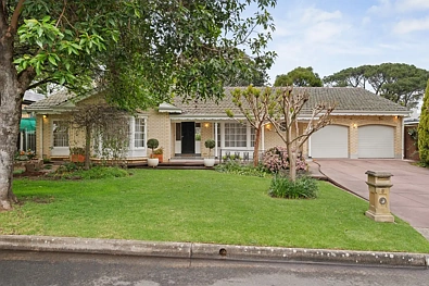 Burnside 4ਬੈੱਡਰੂਮ A 931sqm Haven with Family Scale, Lifestyle Serenity and Park Views