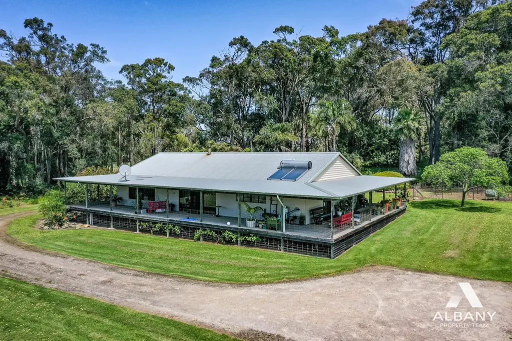 Youngs Siding 3房  COASTAL QUIET COUNTRY LIFESTYLE FARMLET