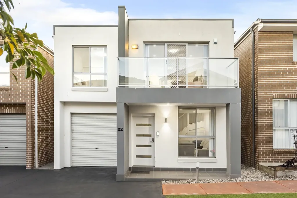 Schofields 4 Bedroom Spacious East Facing Family Home Within School Catchment For Riverbank Public School and The Ponds High School!