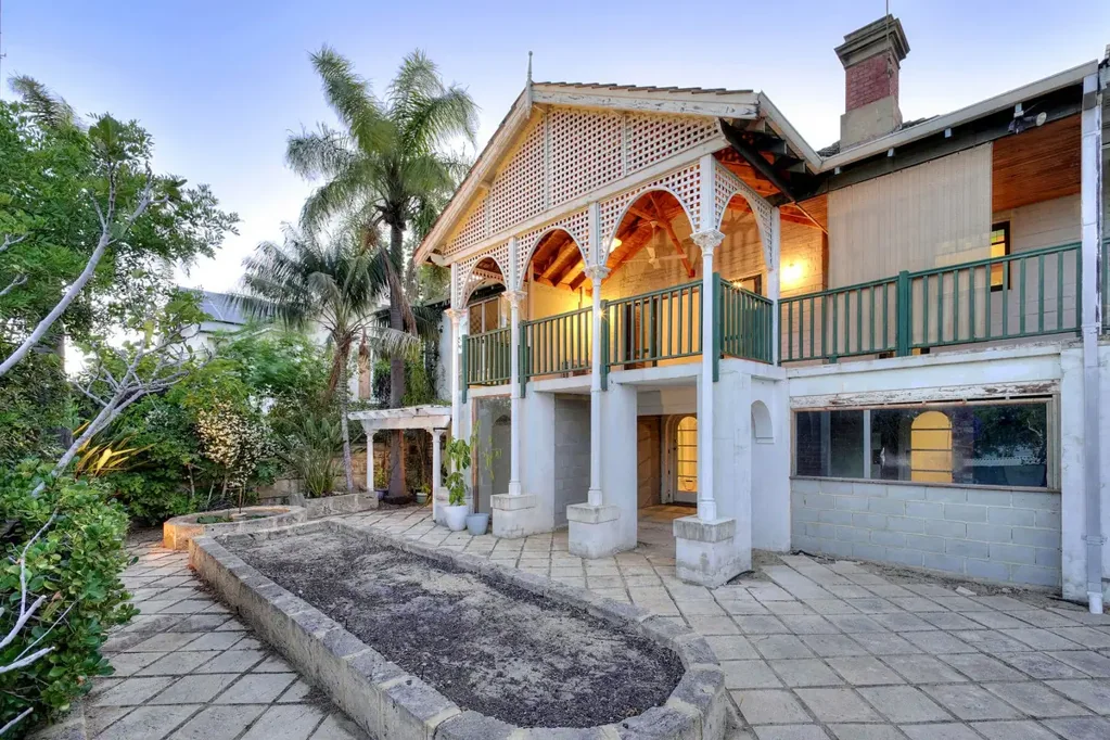 42 Joel Terrace, East Perth, WA 6004