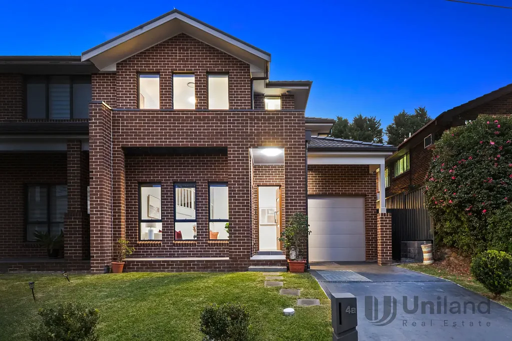Epping 4 Slaapkamer Contemporary Family Living in a Prime Epping Location