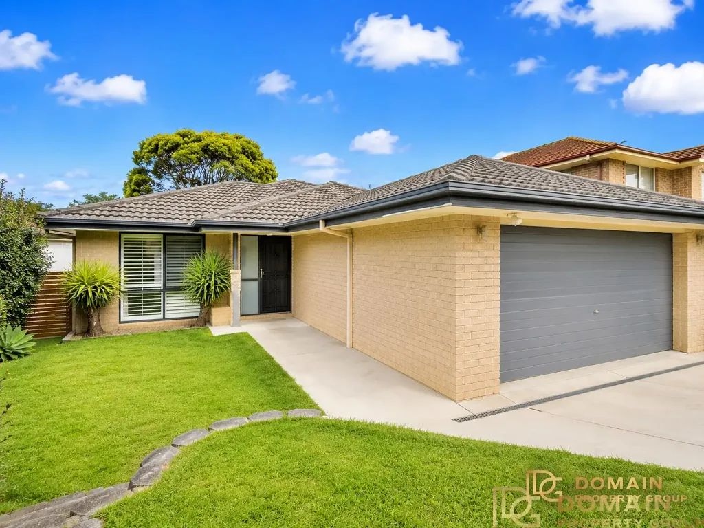 Killarney Vale 4房  Spacious Family Living in the Heart of Killarney Vale