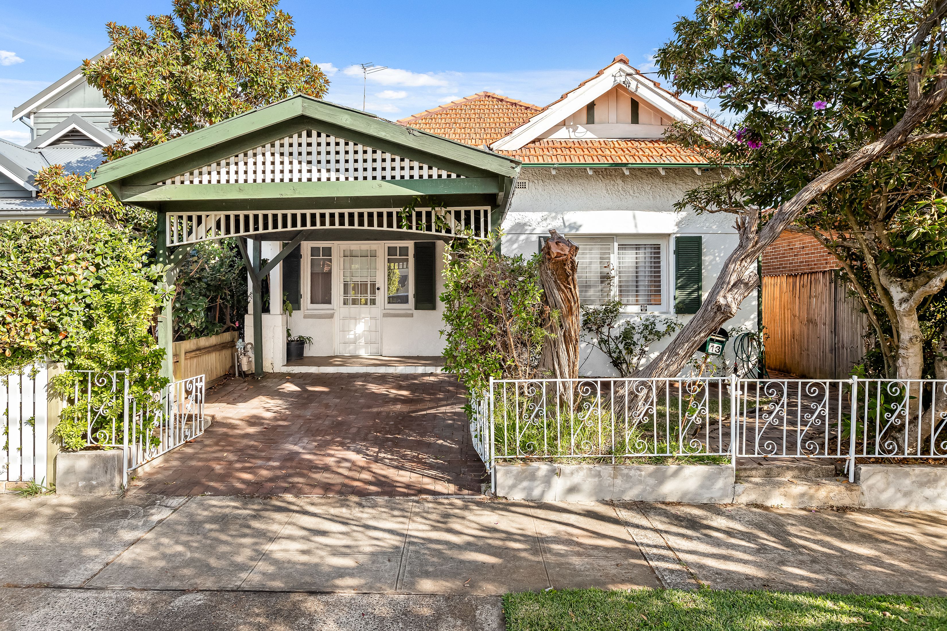 13 BOUVARDIA ST, RUSSELL LEA NSW 2046, 0 침실, 0 욕실, House