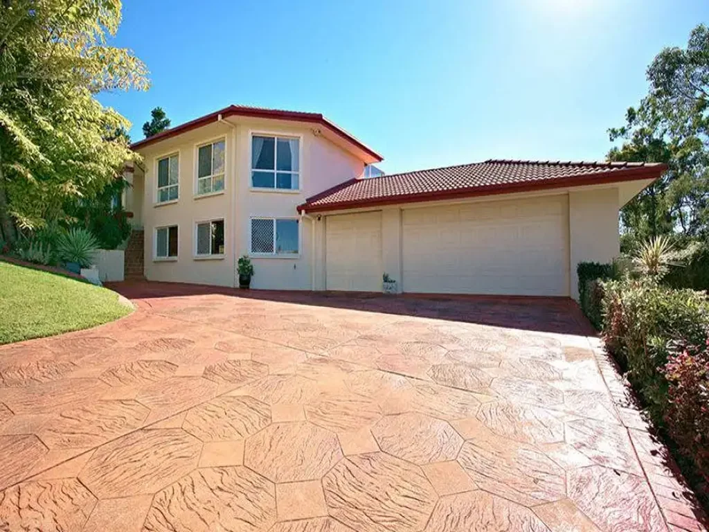 9 Highvale Drive, Helensvale, QLD 4212