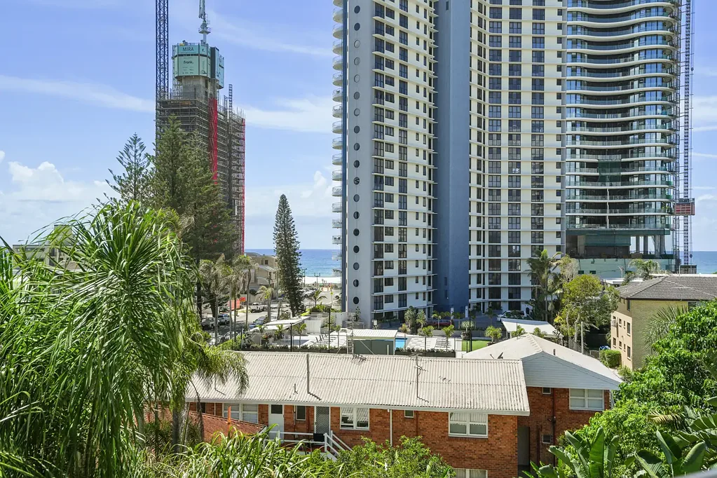 Surfers Paradise 2房  PRICE REDUCTION - Dual Occupancy within Northcliffe Precinct