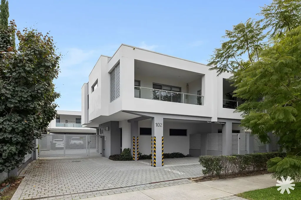 Innaloo 2침실 Stylish Ground-Floor Apartment in Boutique Complex