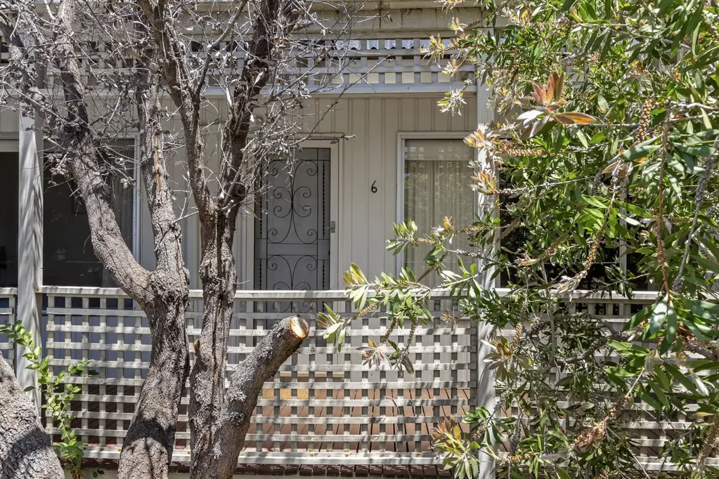 6 Gregory Court, Indented Head, VIC 3223
