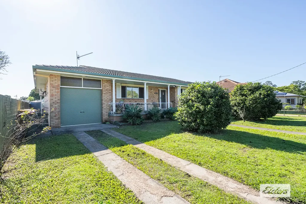 Grafton 3Habitaciones Single Story Living Minutes from Grafton CBD – Invest, Develop or Nest!