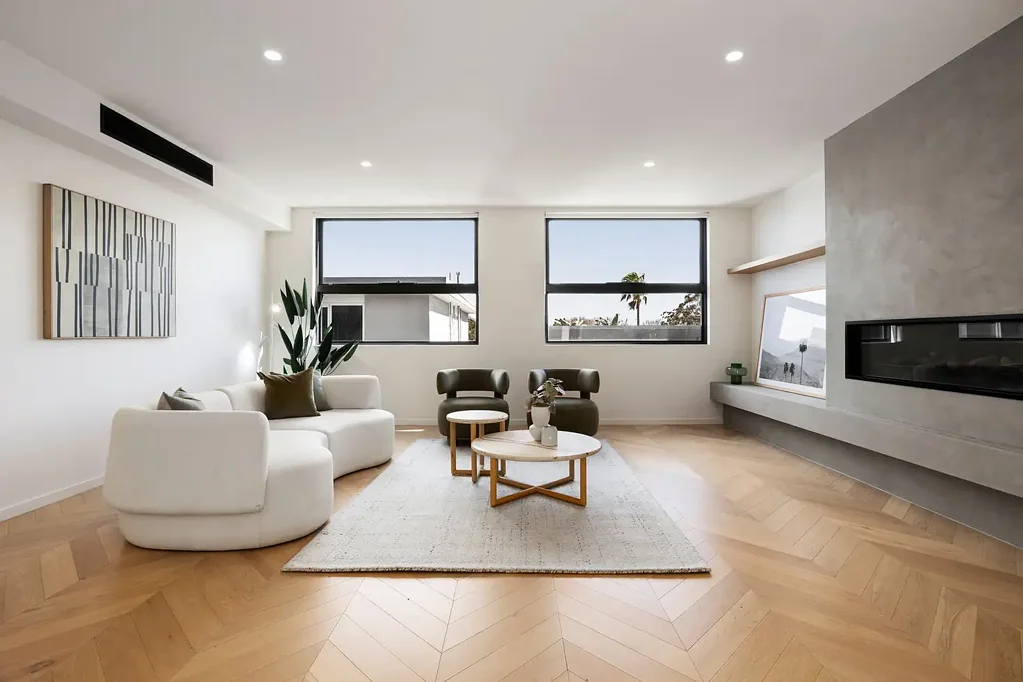 202/34 Byron Street, Elwood, VIC 3184