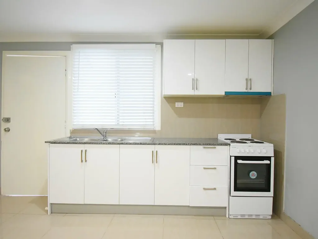Spacious 1-Bedroom Granny Flat