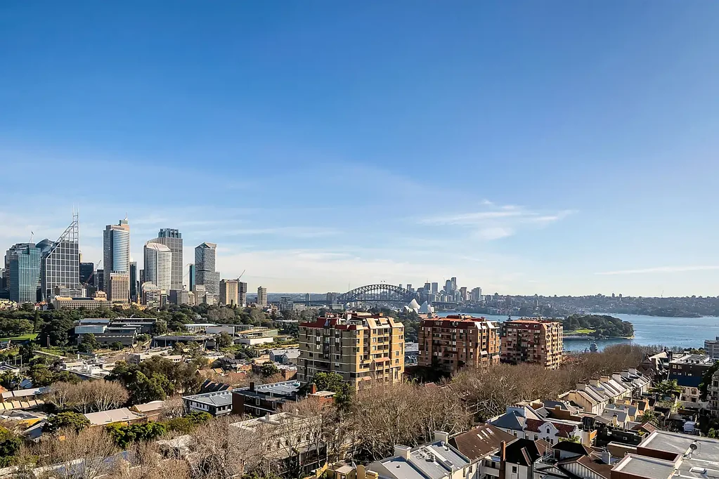 Great Location & Spectacular Harbour Bridge views from this 2-bedroom apartment with balcony and security car space.