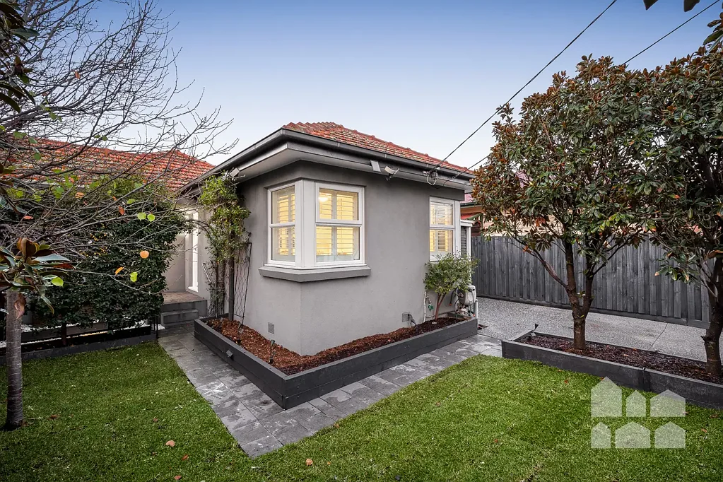 Yarraville 3બેડરૂમ Inviting family haven, superb lifestyle location