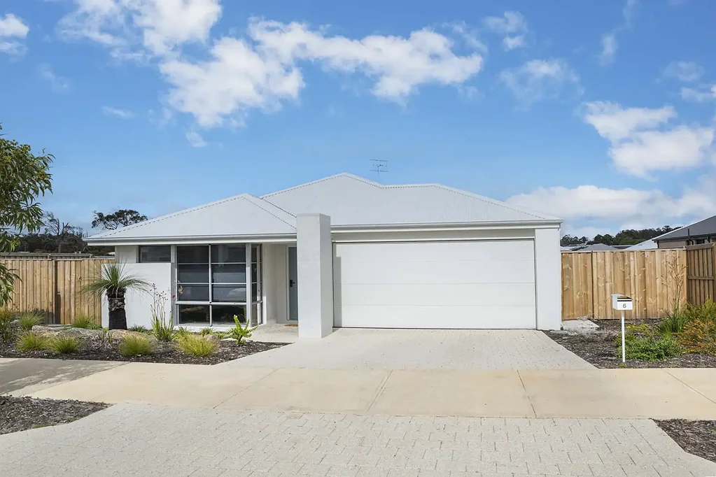 Margaret River 4 Slaapkamer Contemporary Living in Rapids Landing