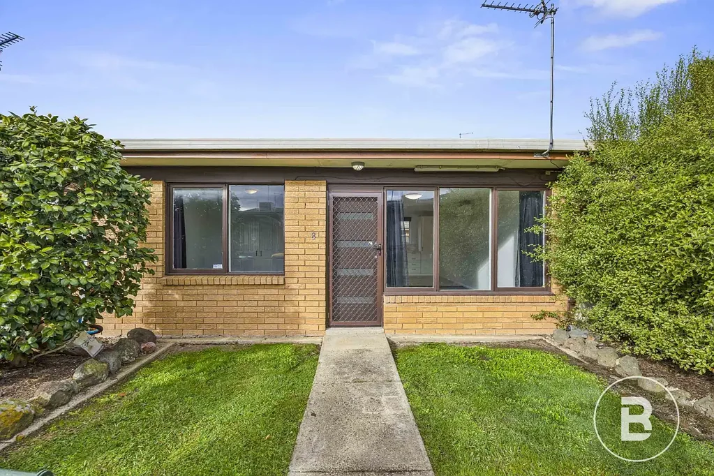 RENOVATED 1BR UNIT - ALL ELECTRIC