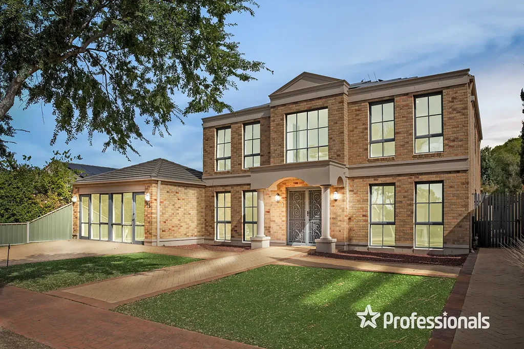 75 Dunnings Road, Point Cook, VIC 3030