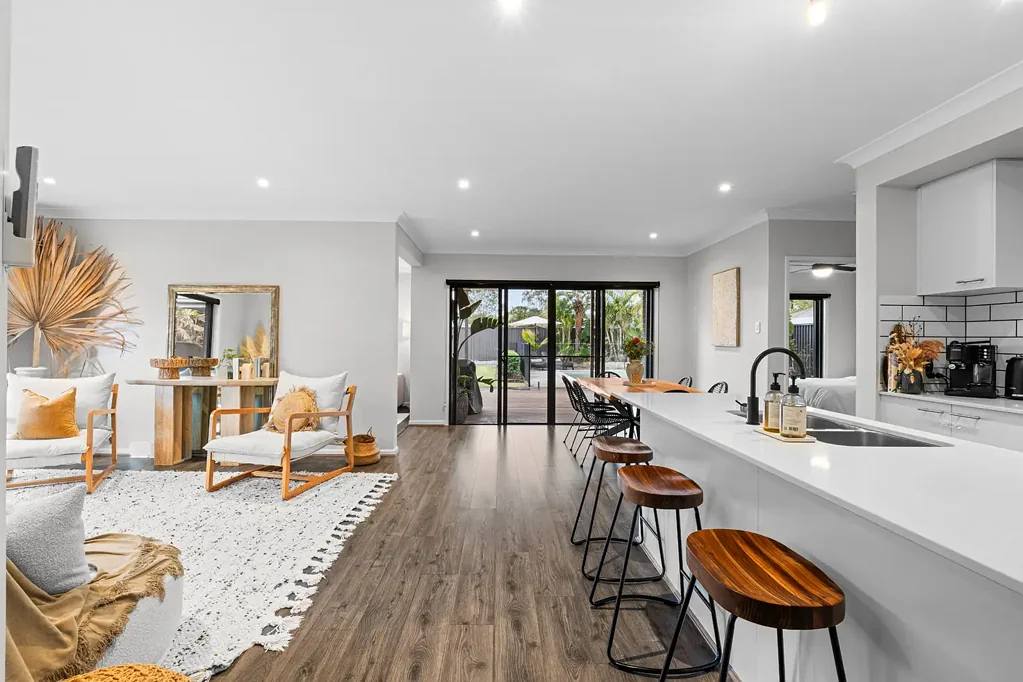 Mooloolah Valley 4房  Relaxed Family Living in the Heart of Mooloolah Valley
