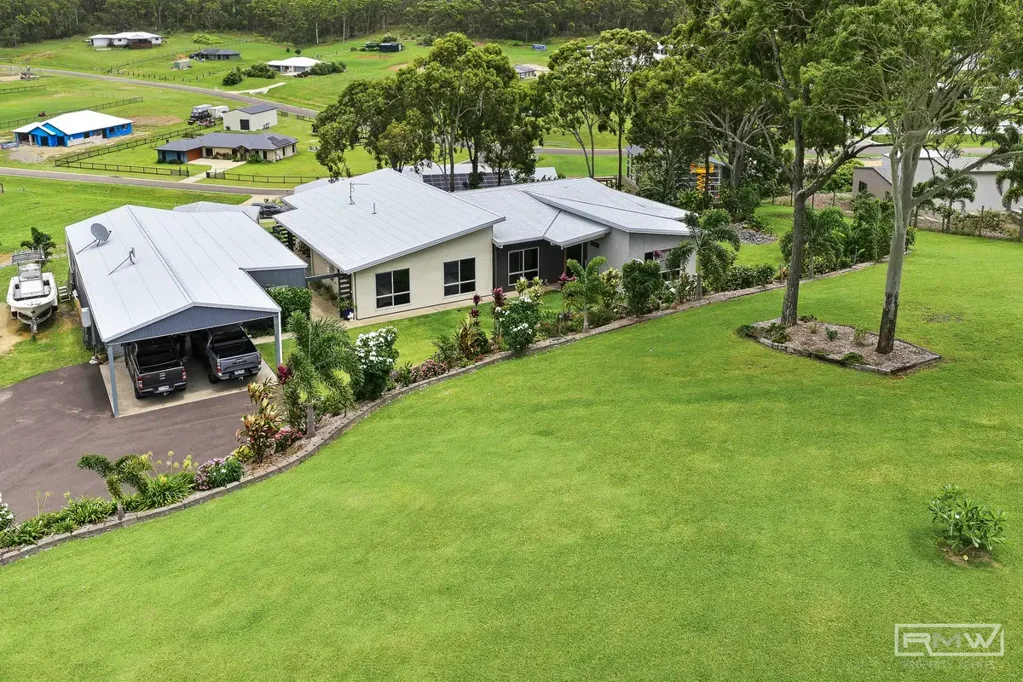 16 Ridgeline Drive, Tanby, QLD 4703