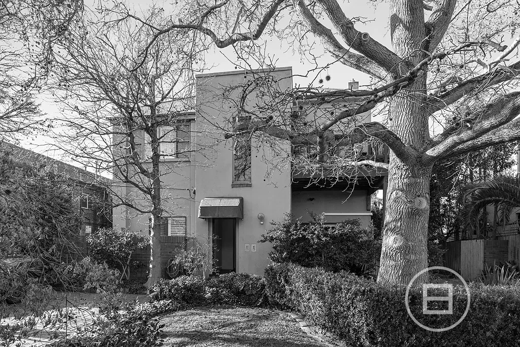 Elsternwick 2 Bedroom Expressions of Interest