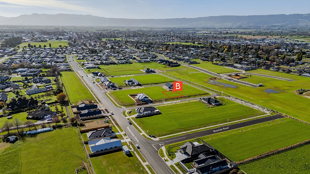 Matamata Two adjoining sections available