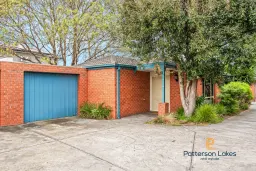 2/96 McLeod Road, Carrum