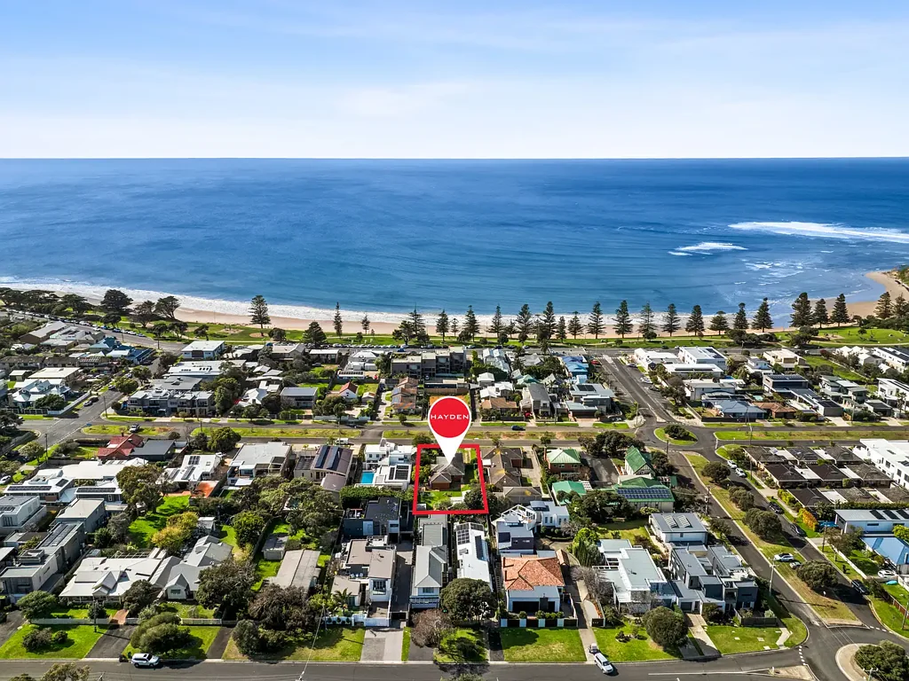 Torquay 4Kwarto A Rare Old Torquay Opportunity – 1,004m² One Block From The Beach