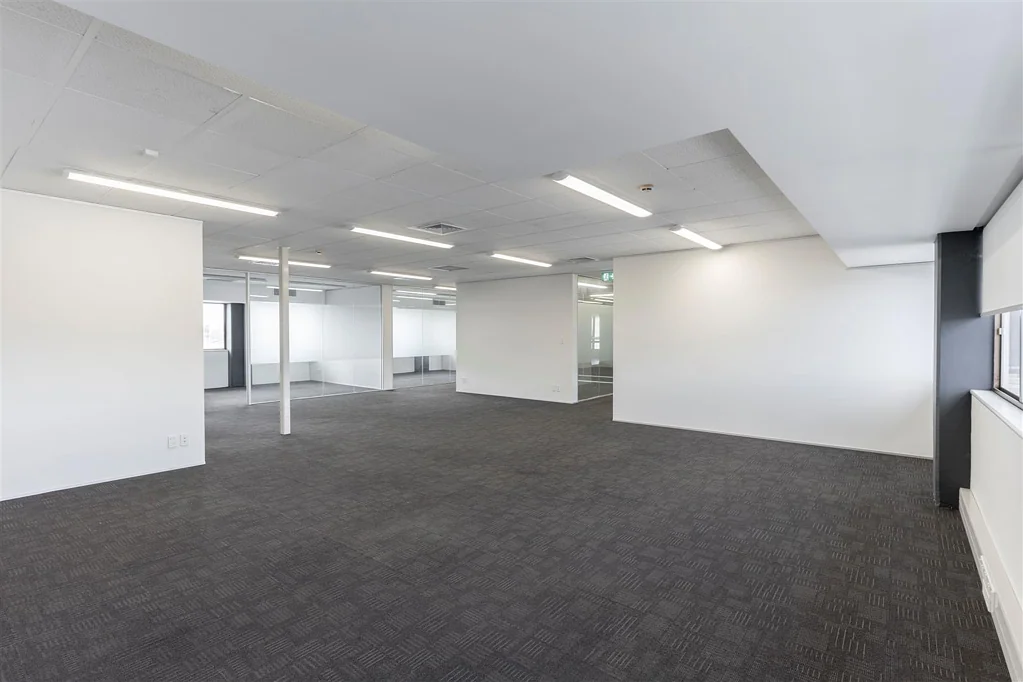 Newmarket Savills - Professional Office Space