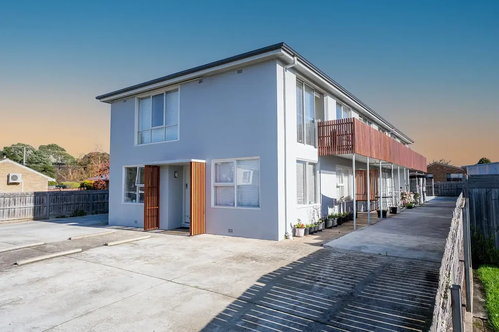 Devonport 8Zimmer Five Income Streams. One Exceptional Investment.