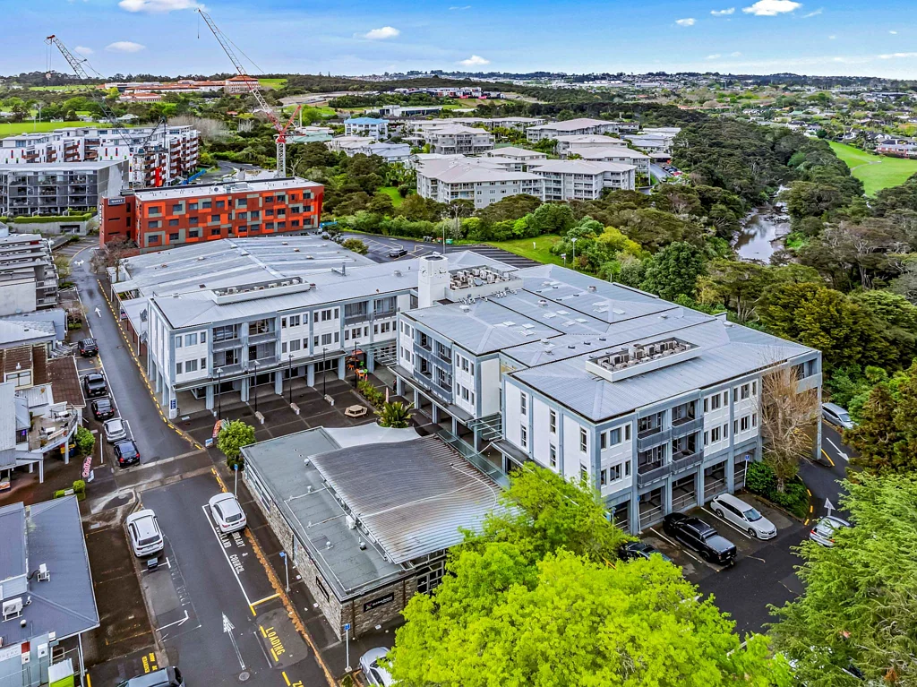Albany OFFICE OR EDUCATION IN ALBANY 1,350M² - 4,200M²