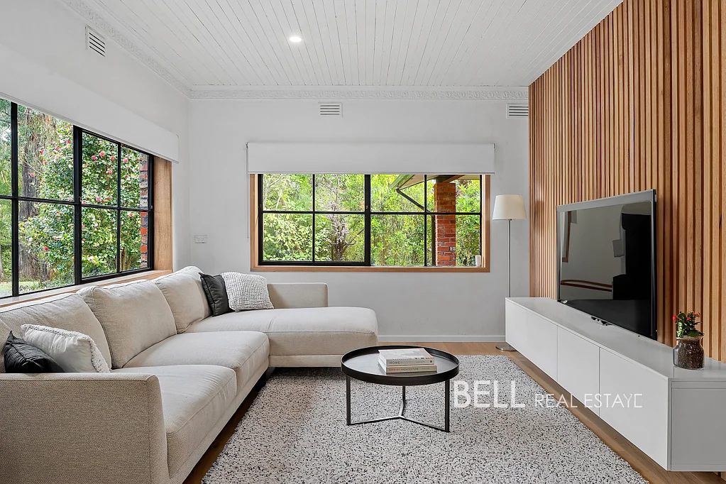 142 Emerald Monbulk Road, Emerald, VIC 3782