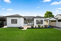 66 Flinders Parade, Flinders Park