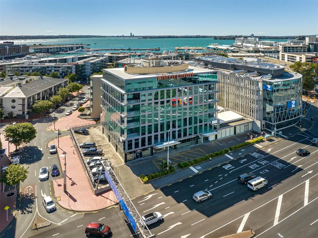Auckland Central  CBRE - Gateway to The Viaduct