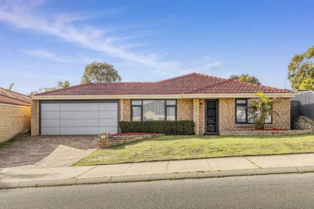 Currambine 4房  Offers considered from $1,100,000