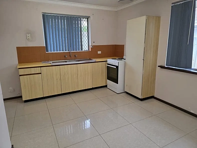 2B Sinian Crescent, Willetton, WA 6155, 2 slaapkamers, 1 badkamers, House