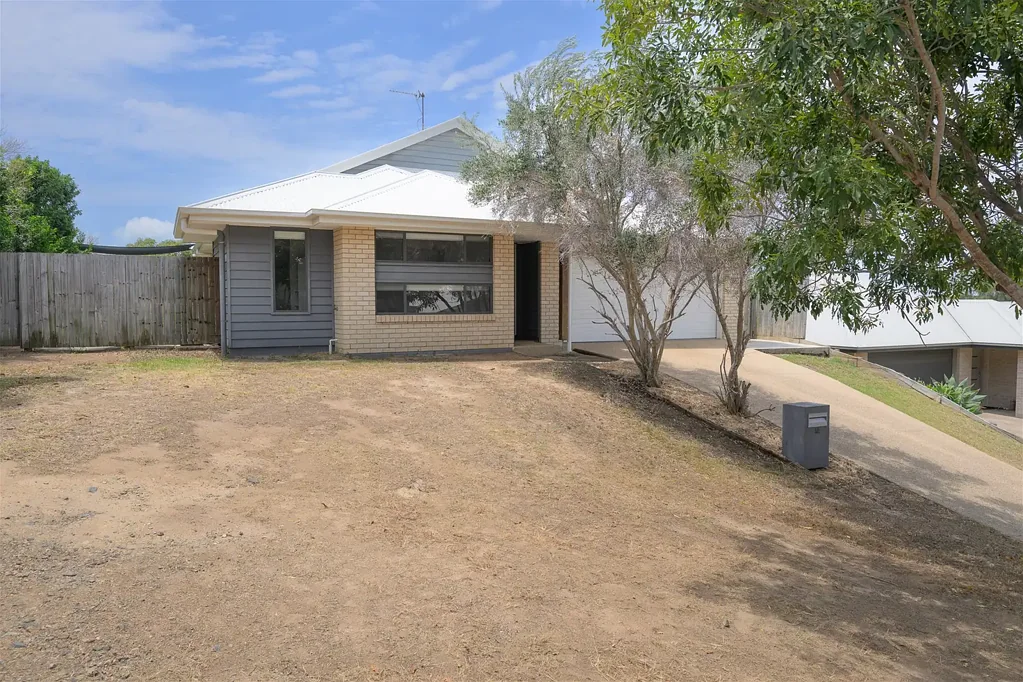 14 Wentworth Place, Glen Eden, QLD 4680