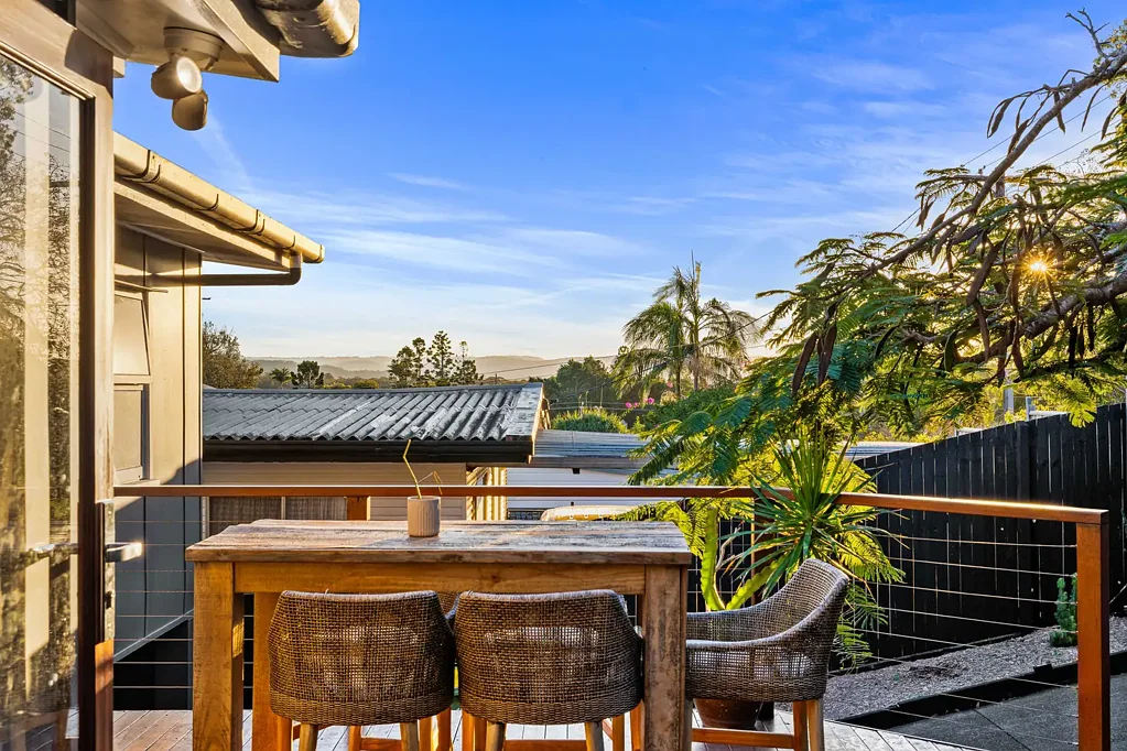 Burleigh Heads 3 Slaapkamer First Time Offered in 28 Years