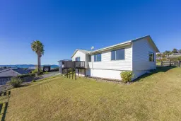 21 Governor Grey Road, Snells Beach