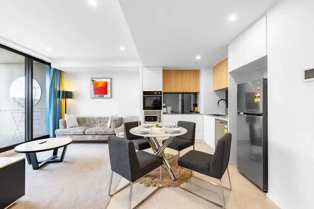 Lyneham 2房  Premium Lifestyle Location