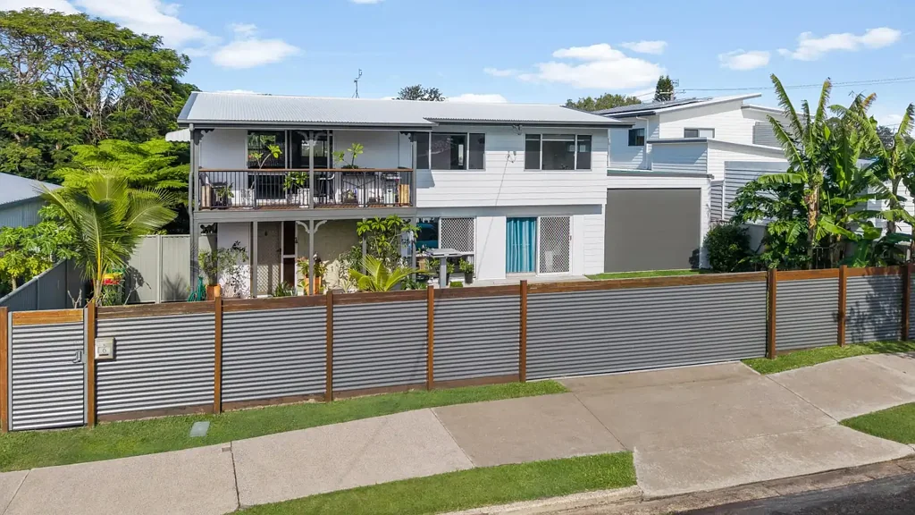 Golden Beach 4房  FLEXIBLE LIVING CLOSE TO THE WATER
