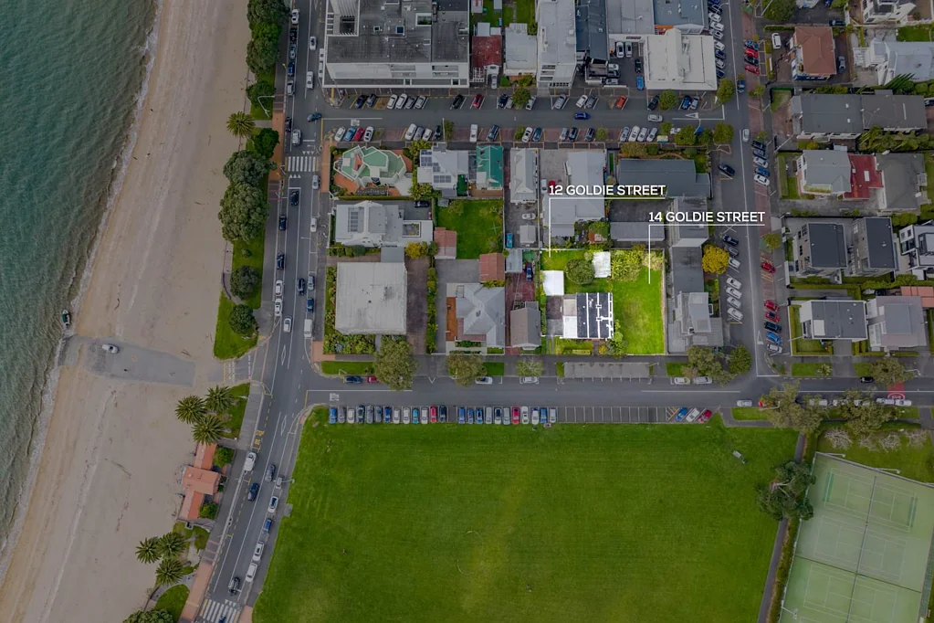 Saint Heliers Your Dream Awaits: A Rare 455m² Beachside Section