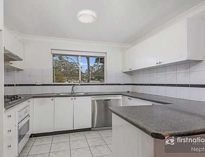 8/253-255 Dunmore Street, Pendle Hill, Parramatta (Northwest suburbs), 2 Schlafzimmer, 1 Badezimmer, Apartment