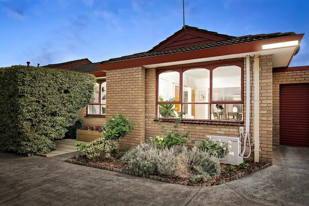 6/38 Grevillia Road, Oak Park, VIC 3046