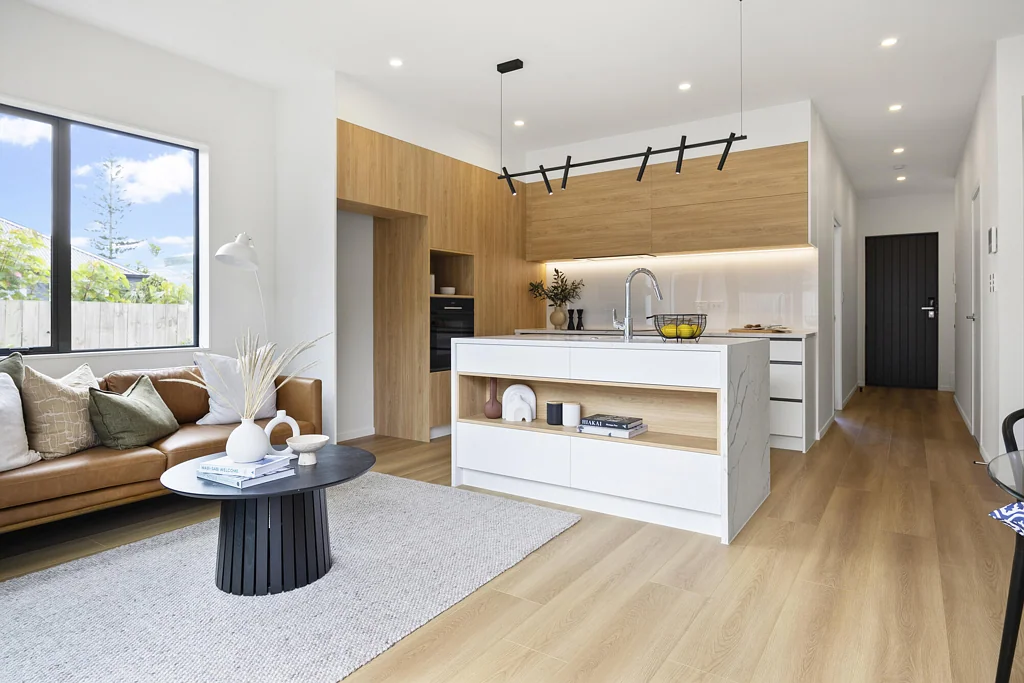 Takapuna 4Moenga All Offers Considered, Vendor Committed to Sell!