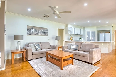 ਰਹਿਣ ਵਾਲਾ ਕਮਰਾ - 14 Valley Drive, Beaconsfield Upper, VIC 3808