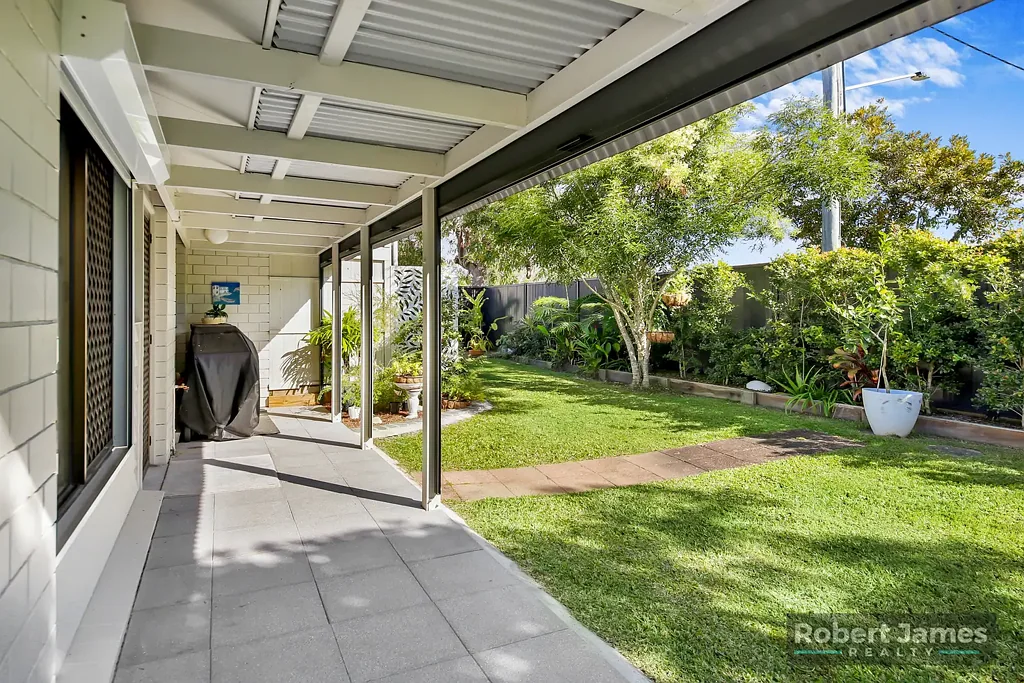 Tewantin 2房  IMMACULATE 2 BEDROOM UNIT WITH LOW BODY CORP FEES