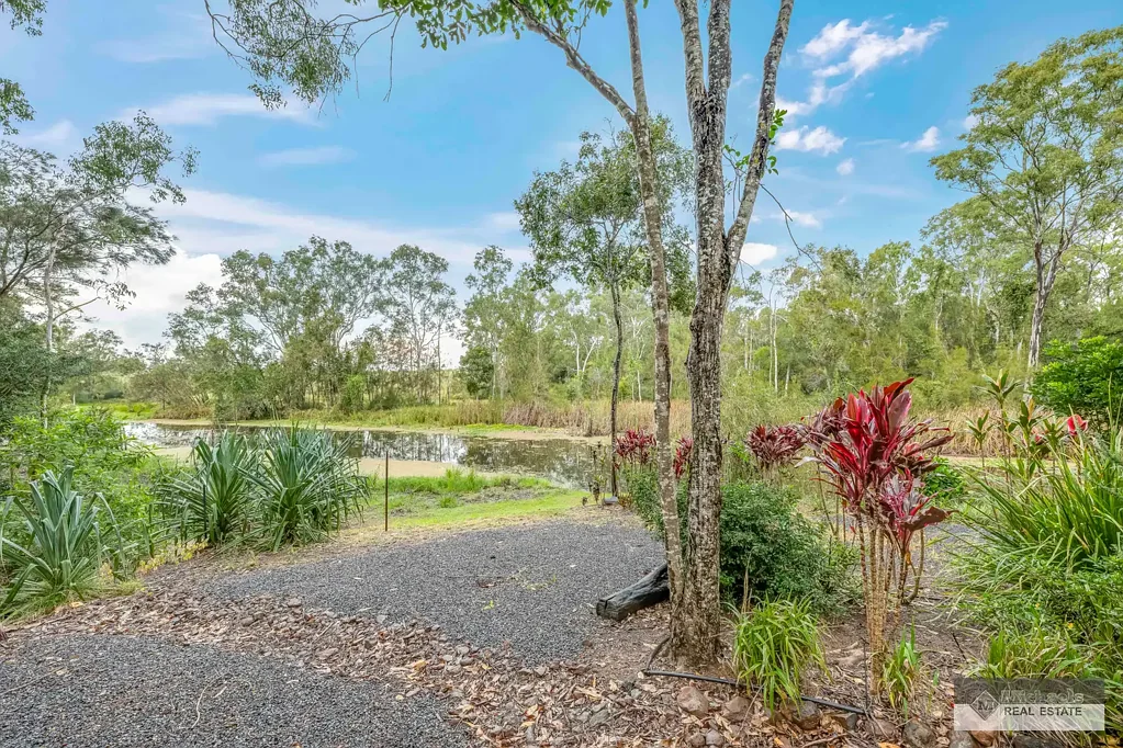 Avondale 4 Bedroom Secluded 6.49-Acre Haven with Direct Access to River