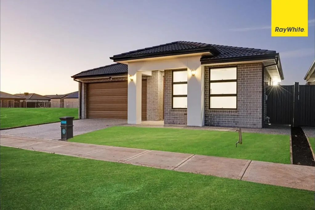 Strathtulloh 4ਬੈੱਡਰੂਮ Brand new House in Prime Location Near Cobblebank Station & Future Melton Hospital
