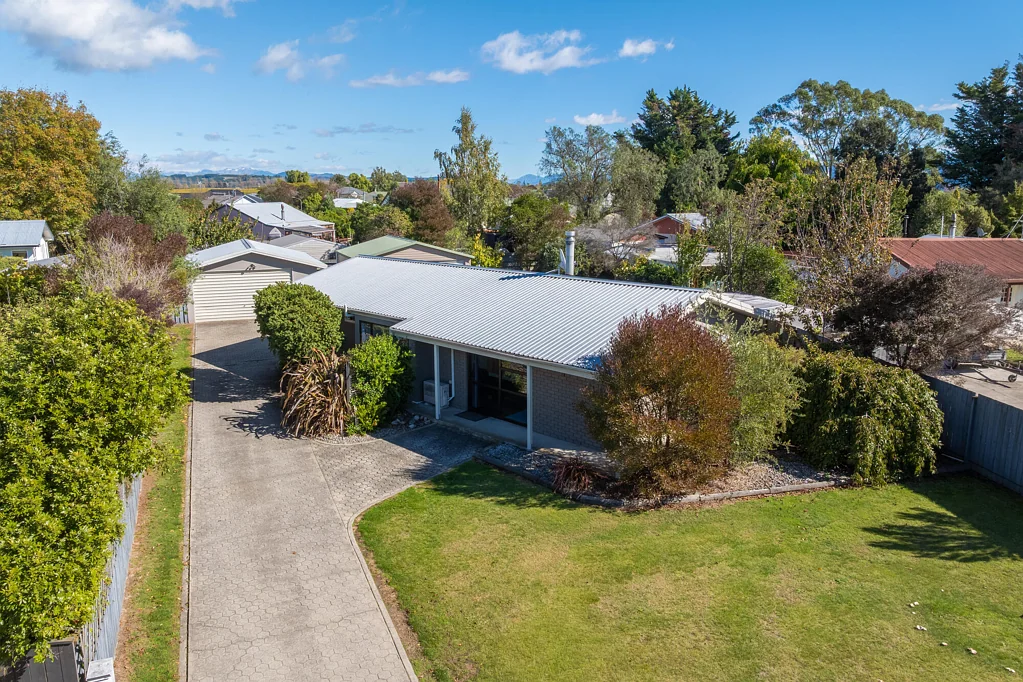 Renwick 3房  Great value must be sold. enquiries over $595,000